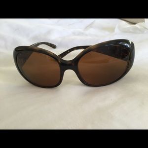 PRADA SUN GLASSES